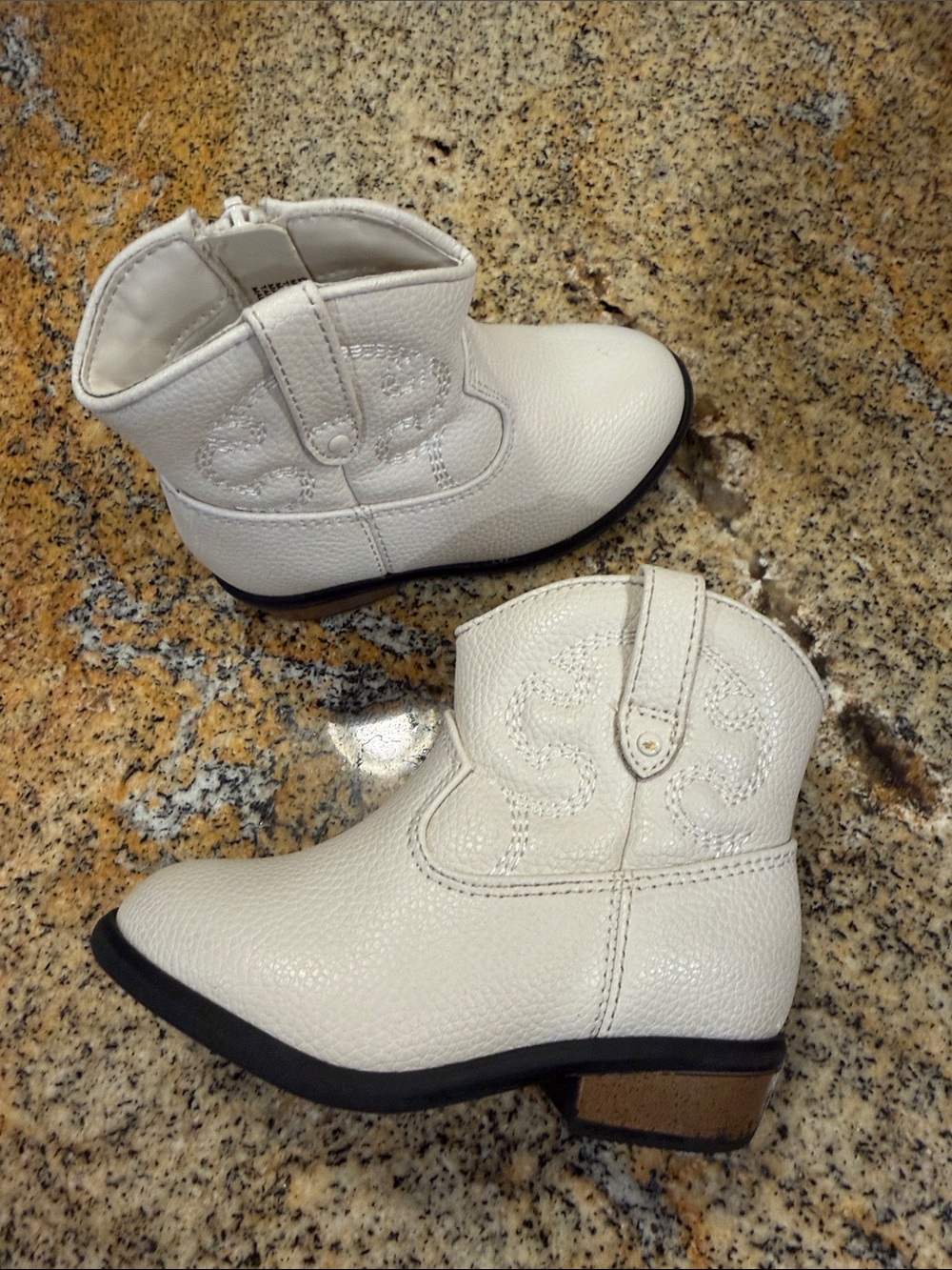 Cat & Jack Western Cowboy Boots Girls Cream US 6